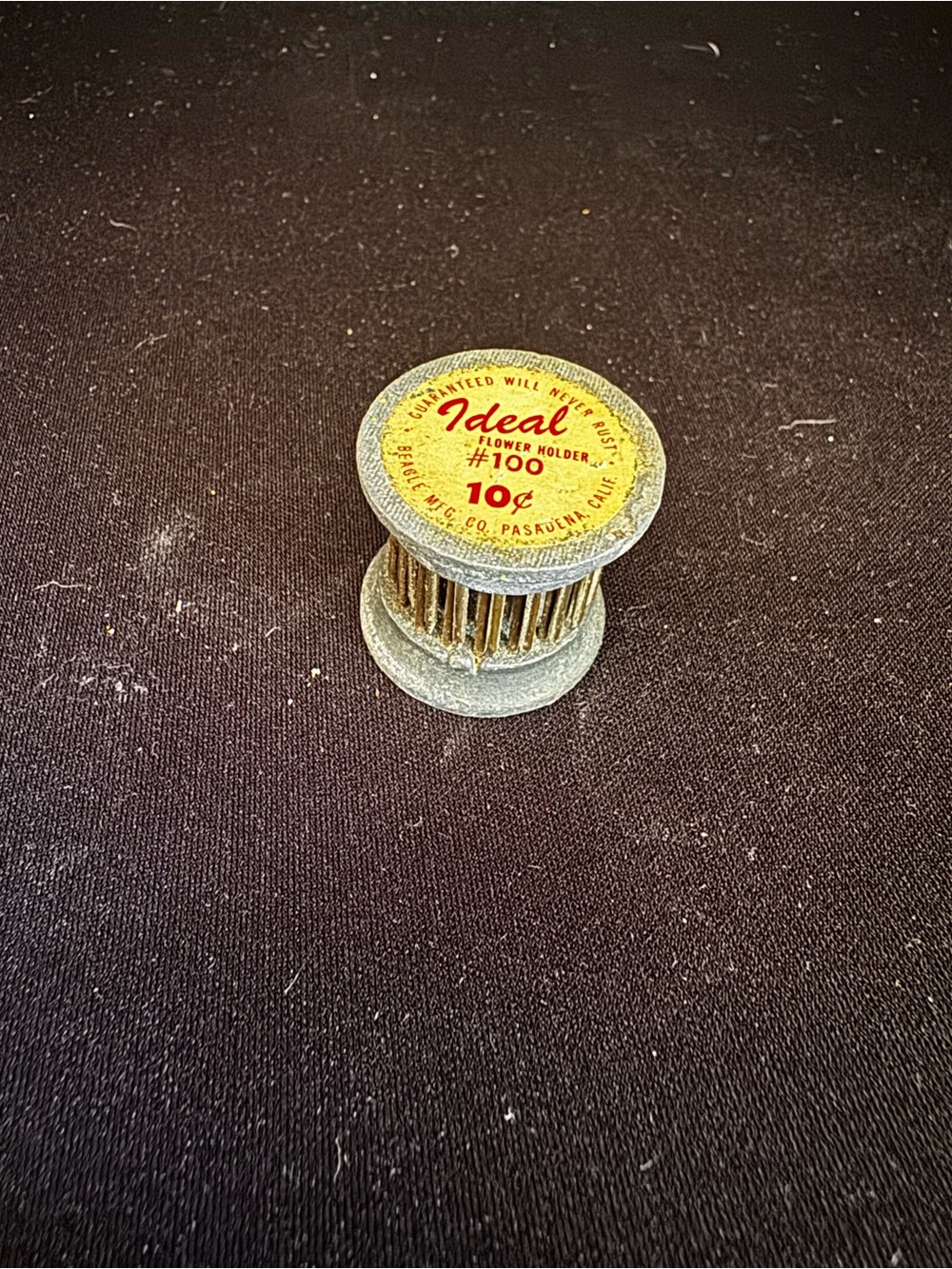 #100 Floral Holder in Gray with Yellow Label